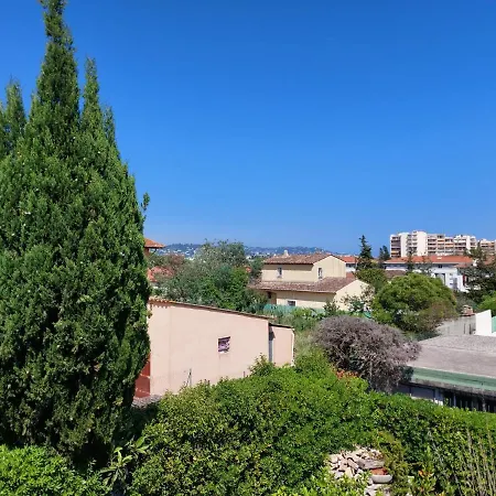 Apartman 2 Pieces Independant Dans Proche Centre Au Calme Mandelieu